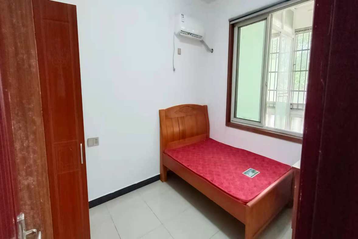 凯富嘉园  1室1厅1卫    750.0元/月 凯富嘉园  1室1厅1卫    750.0元/月室内图