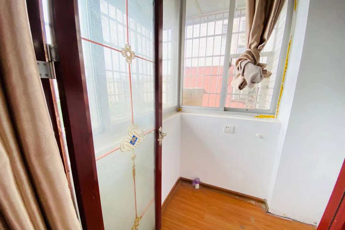 君香公寓  2室1厅1卫    1500.0元/月室内图