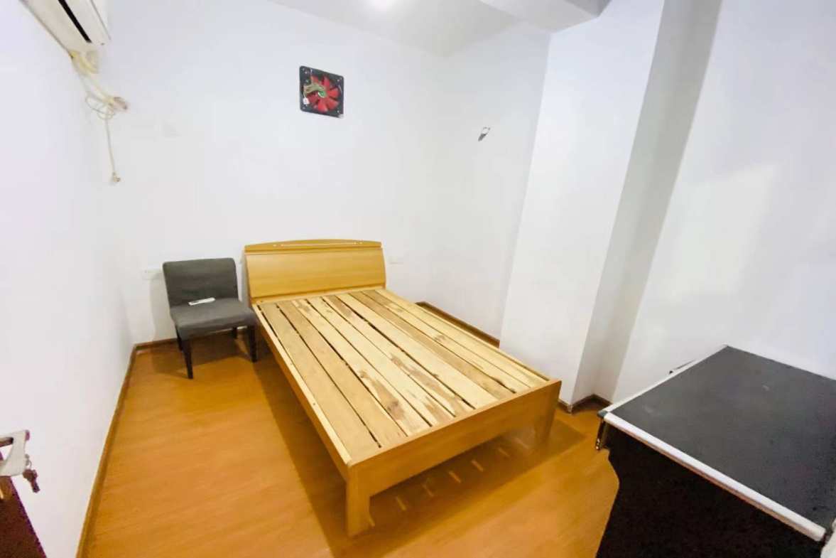 君香公寓  2室1厅1卫    1500.0元/月室内图