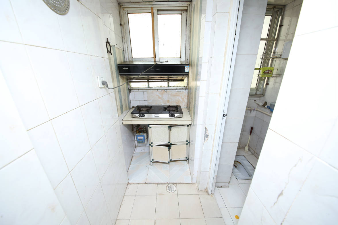 省建苑小区  2室1厅1卫    52.0万阳台