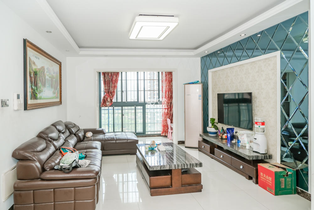 盛地尊域 4室2厅1厨2卫 115.80万