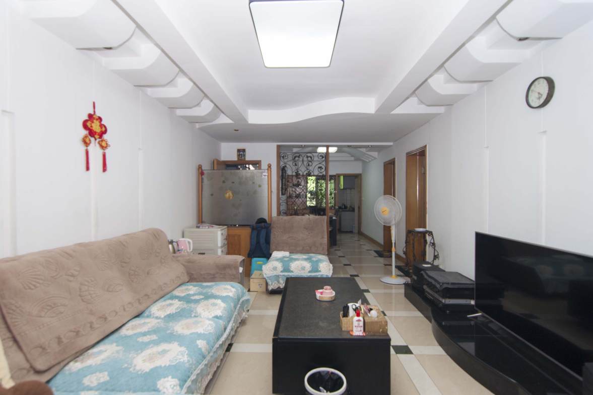 南建公寓  2室2厅2卫    70.0万室内图1