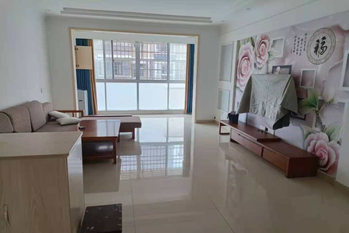 白马嘉苑  3室2厅1卫    2000.0元/月室内图