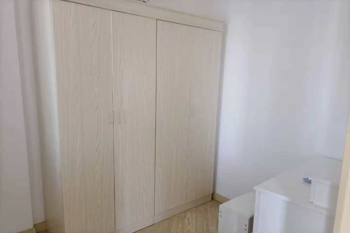 城市时光 1室1厅1卫 1500.0元/月 城市时光 1室1厅1卫 1500.0元/月室内图