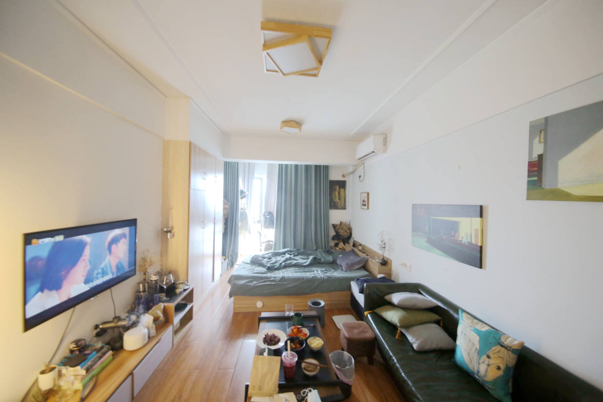 锦泰东环国际 1室1厅1卫 62.0万 锦泰东环国际 1室1厅1卫 62.0万客厅