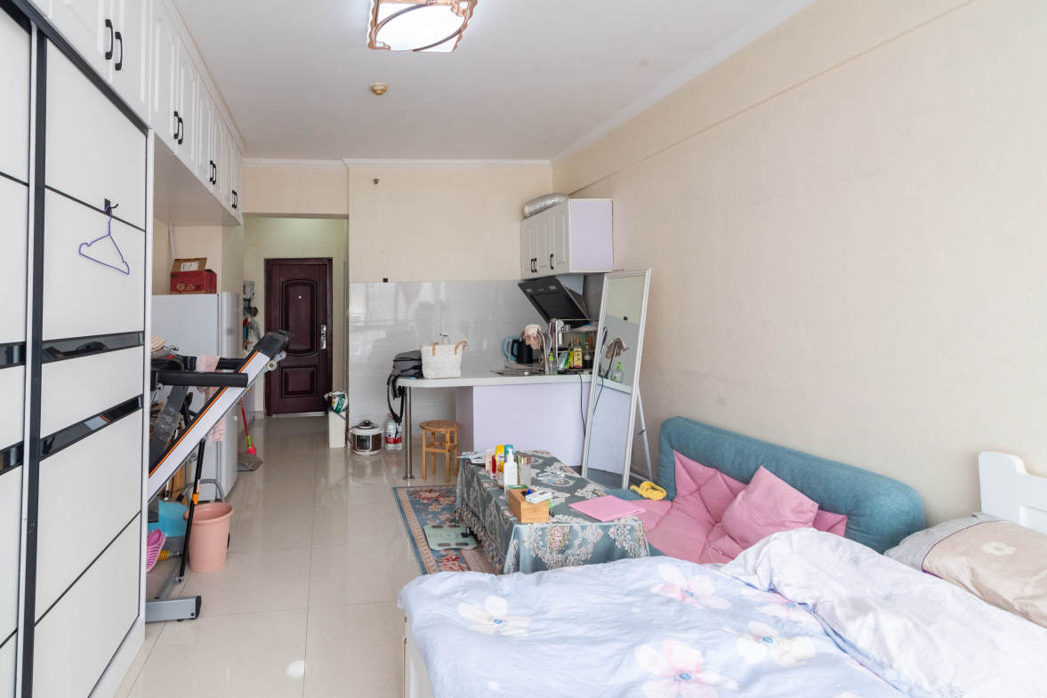 和府  1室1厅1卫    34.88万卧室