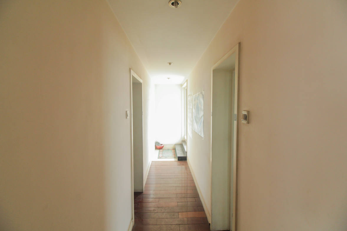 新点苑  5室2厅1卫    120.0万其他