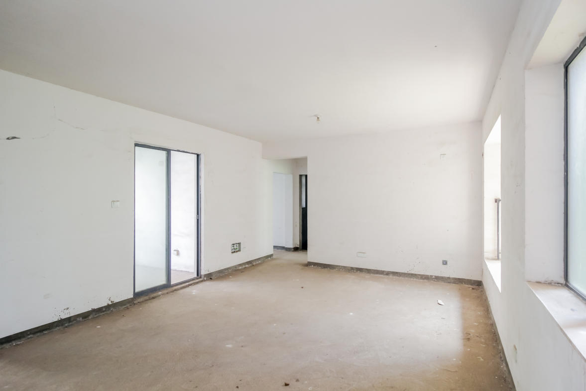 中国铁建国际城一期  3室2厅1卫    36.8万 中国铁建国际城一期  3室2厅1卫    36.8万卧室