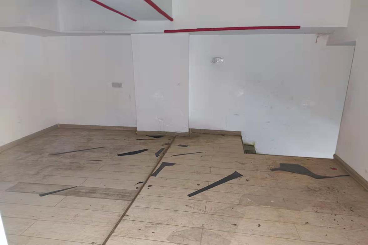 中南汽车世界 0室1厅0卫 9200.0元/月 中南汽车世界 0室1厅0卫 9200.0元/月室内图