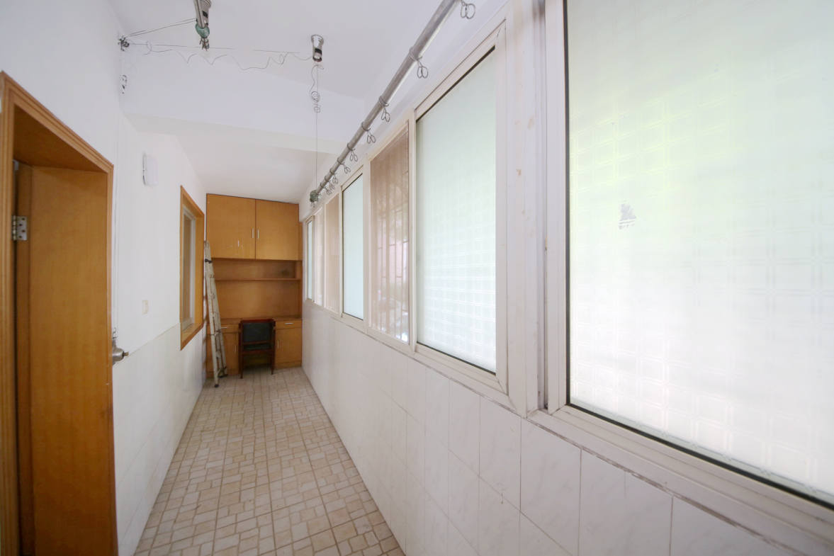 怡荷园  2室2厅0卫    69.0万 怡荷园  2室2厅0卫    69.0万阳台