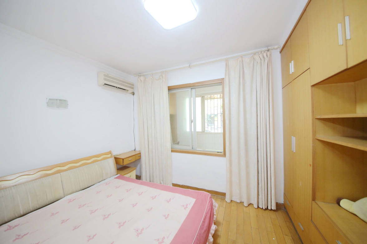 怡荷园  2室2厅0卫    69.0万 怡荷园  2室2厅0卫    69.0万卧室