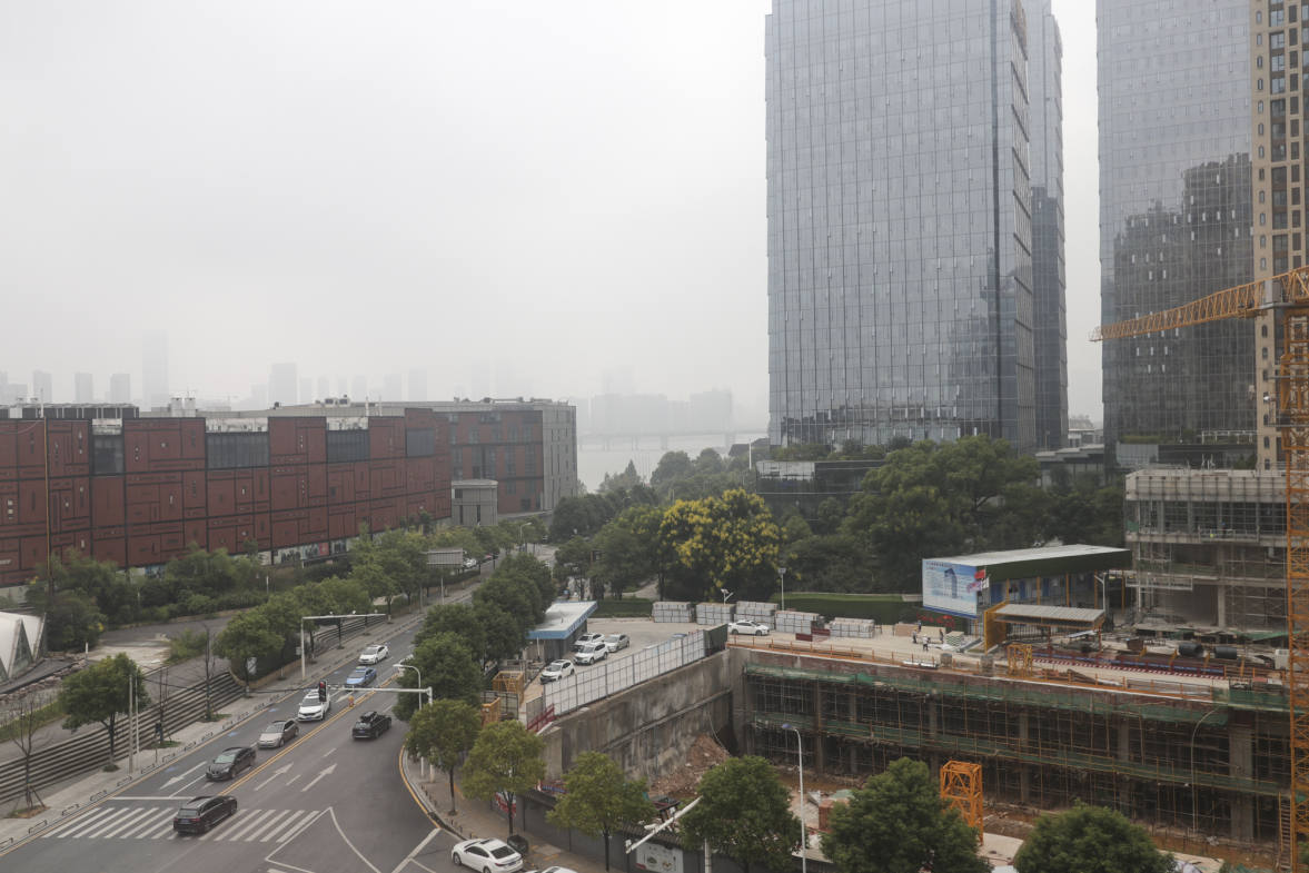 南山雍江汇（滨江国际新城）  3室2厅2卫   216.00万其他