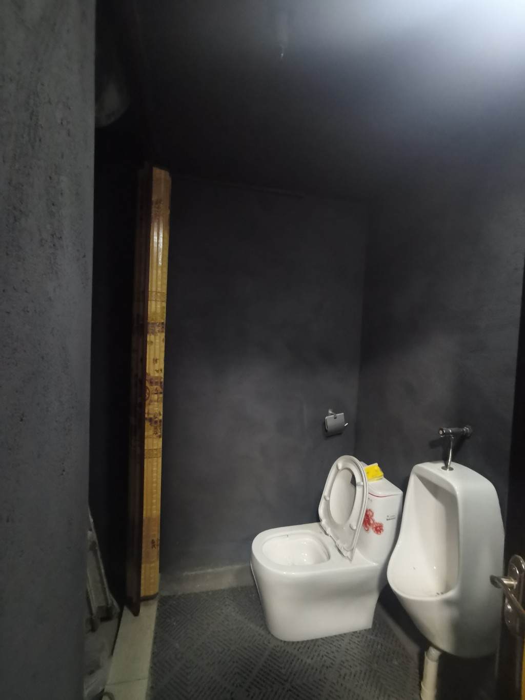 明城广场 1室1厅1卫 1600.0元/月 明城广场 1室1厅1卫 1600.0元/月室内图