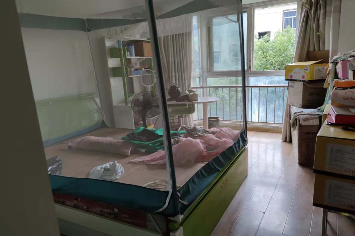 金色山庄  1室1厅1卫    2200.0元/月户型图