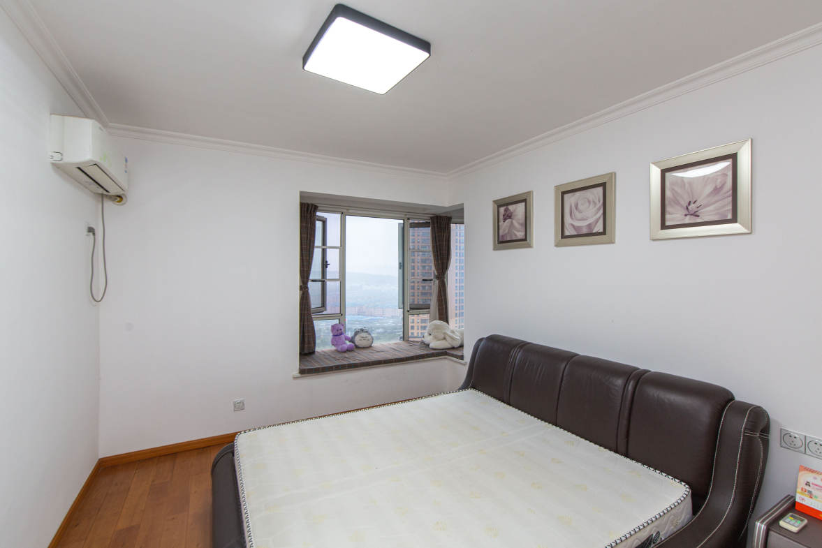 五矿万境水岸一期（万境水岸嘉苑）  2室2厅1卫    139.8万卧室