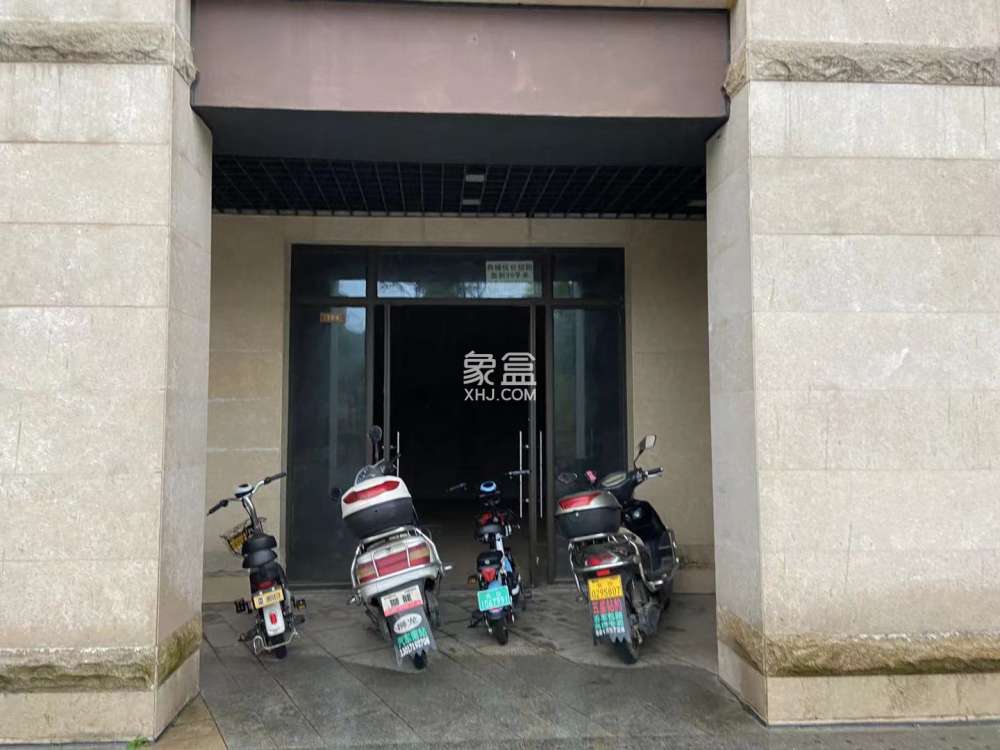 北辰中央公园B区   38.3㎡      1800.0元/月室内图