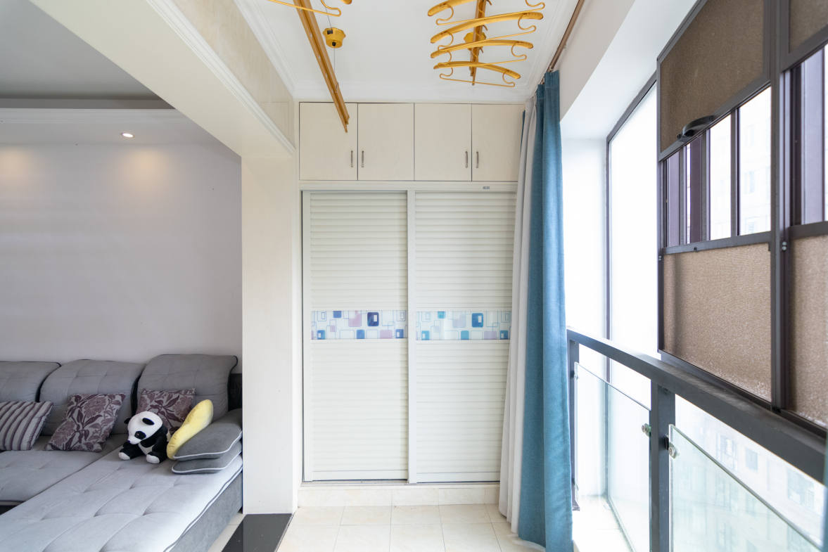 润和紫郡一期  3室2厅1卫    83.8万阳台