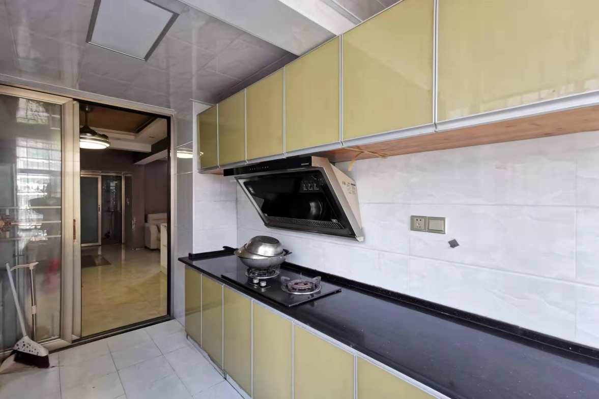 云梦新城  3室2厅1卫    2400.0元/月户型图