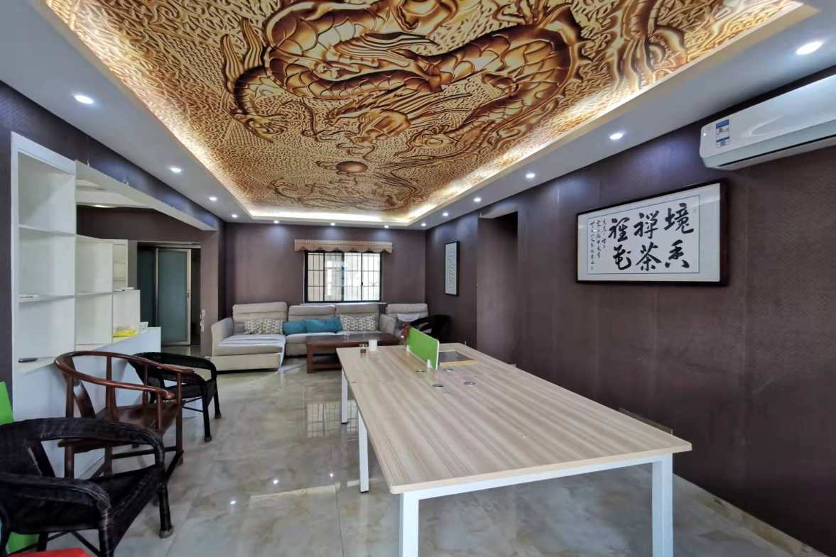 云梦新城  3室2厅1卫    2400.0元/月室内图1