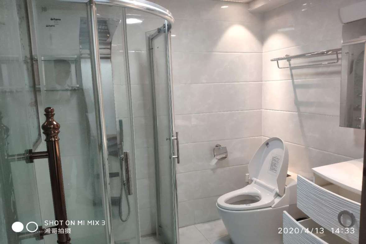 保利国际广场 1室1厅1卫 3100.0元/月 保利国际广场 1室1厅1卫 3100.0元/月室内图