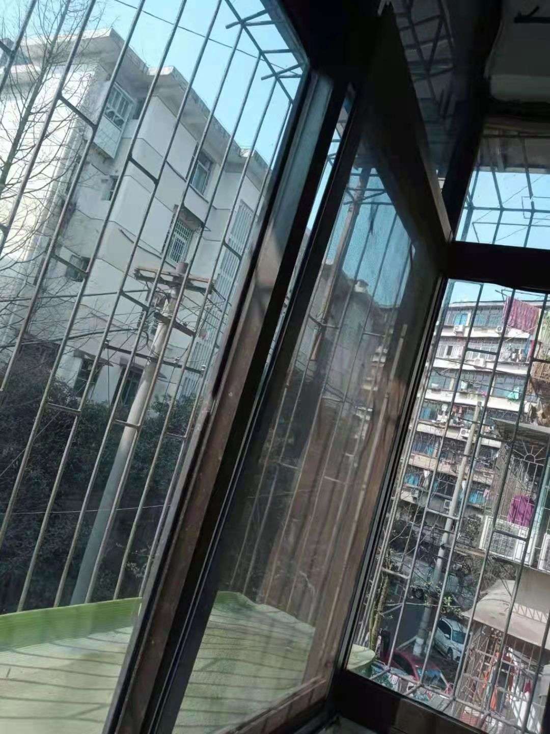 大冲口散盘 2室1厅1卫 1000.0元/月 大冲口散盘 2室1厅1卫 1000.0元/月室内图