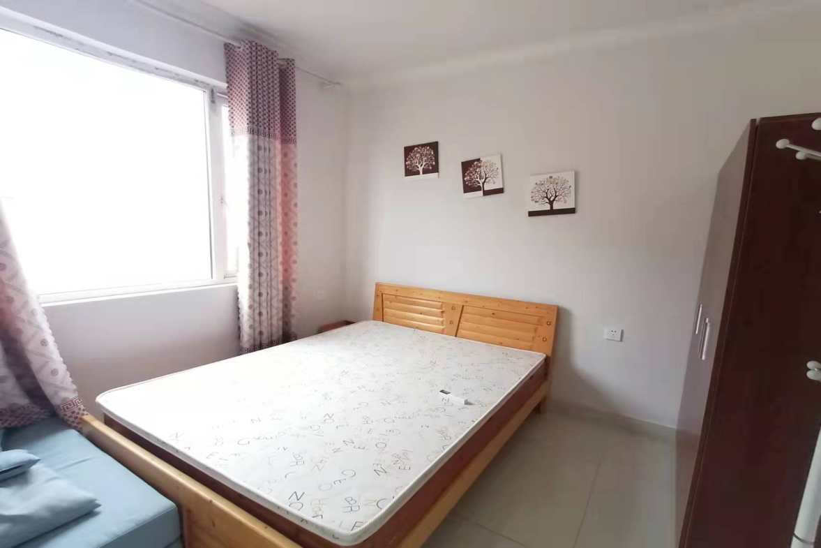 佛奥康桥水岸  3室2厅1卫    1500.0元/月室内图