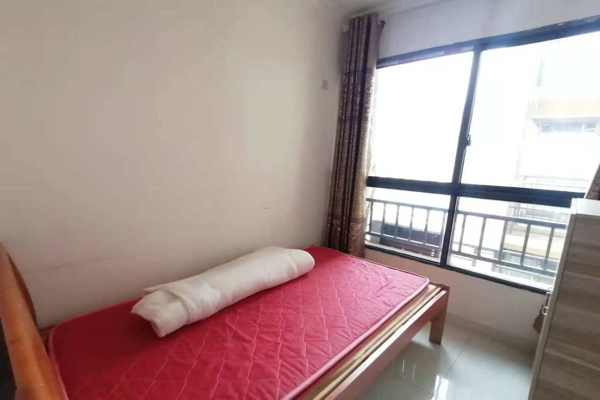 佛奥康桥水岸  3室2厅1卫    1500.0元/月室内图