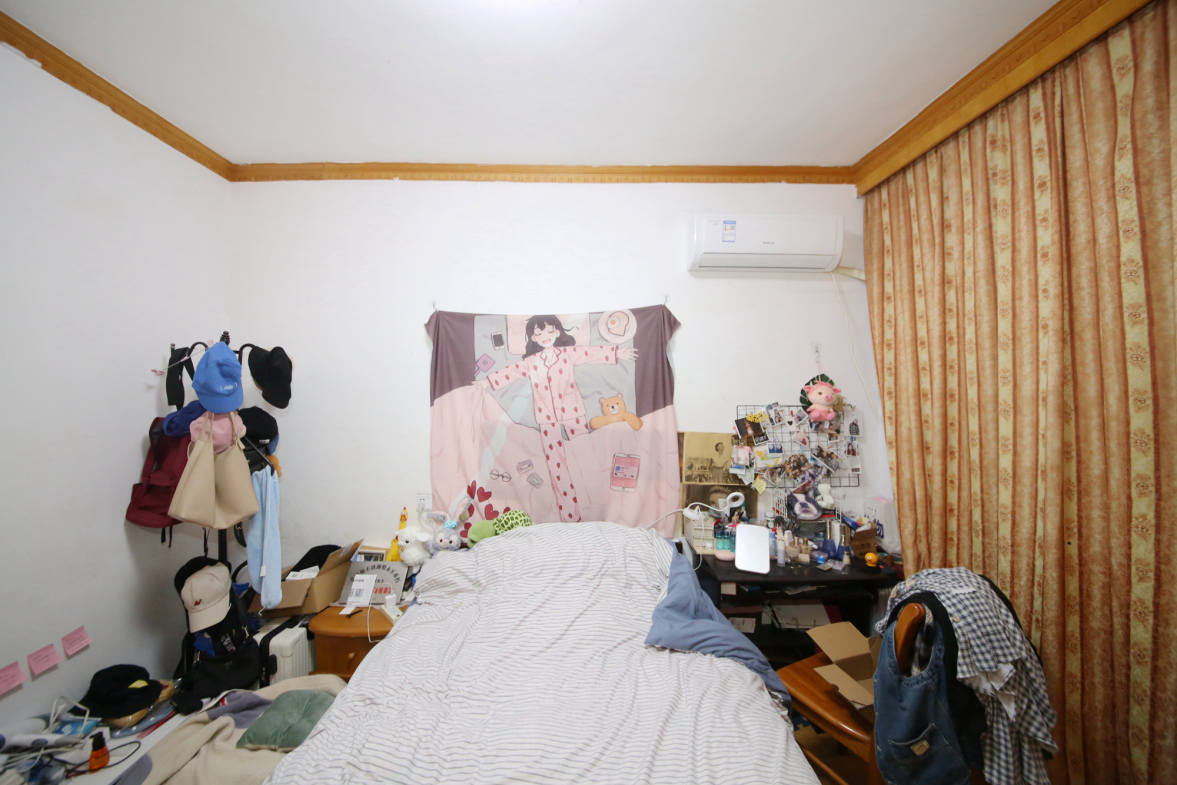 职院街治安支队宿舍  3室2厅1卫   90.00万卧室