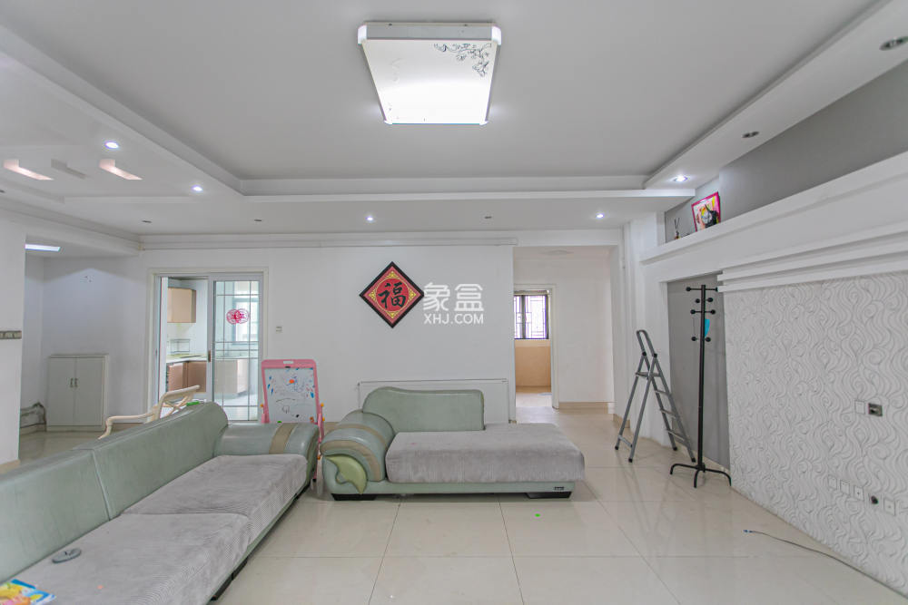 鹏基诺亚山林  4室2厅2卫    103.0万