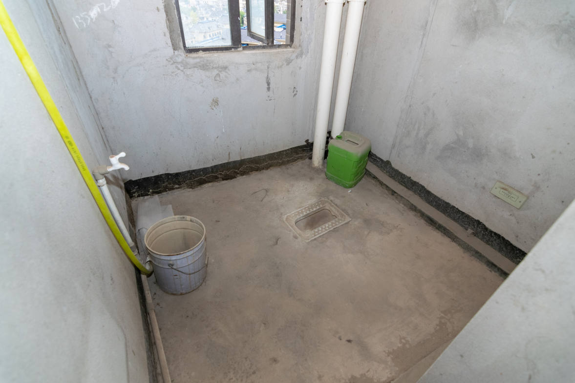 润和紫郡一期  2室2厅1卫    55.0万 润和紫郡一期  2室2厅1卫    55.0万卫生间