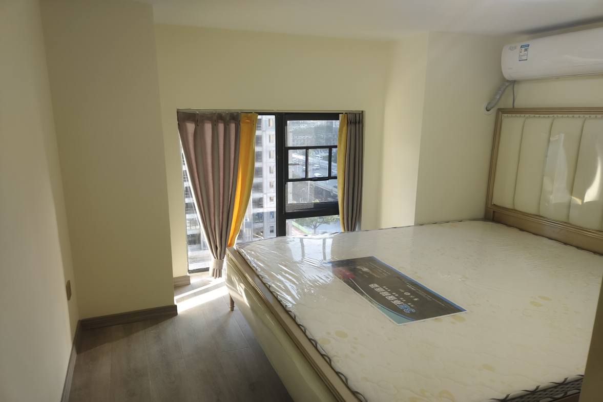 正荣悦玺  2室1厅1卫    2600.0元/月室内图