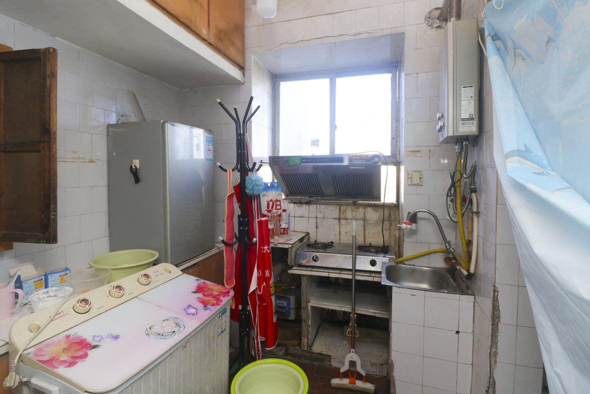 杜家塘小区  2室1厅1卫   48.00万厨房
