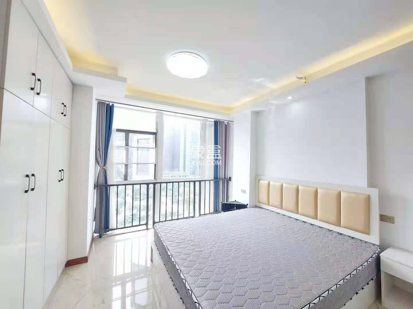 贵阳富力中心  1室1厅1卫   1700.00元/月