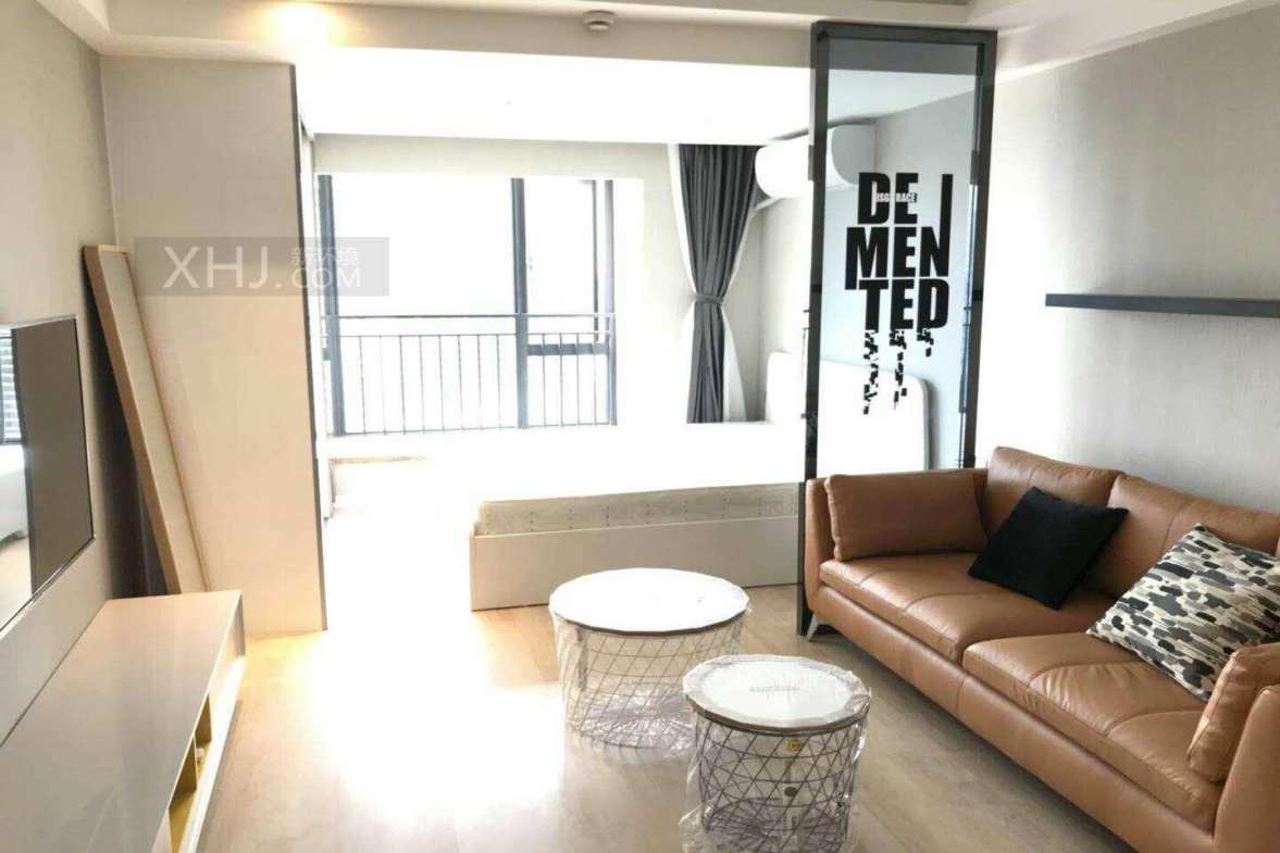 誉峰遇见  1室0厅1卫    2800.0元/月 誉峰遇见  1室0厅1卫    2800.0元/月室内图