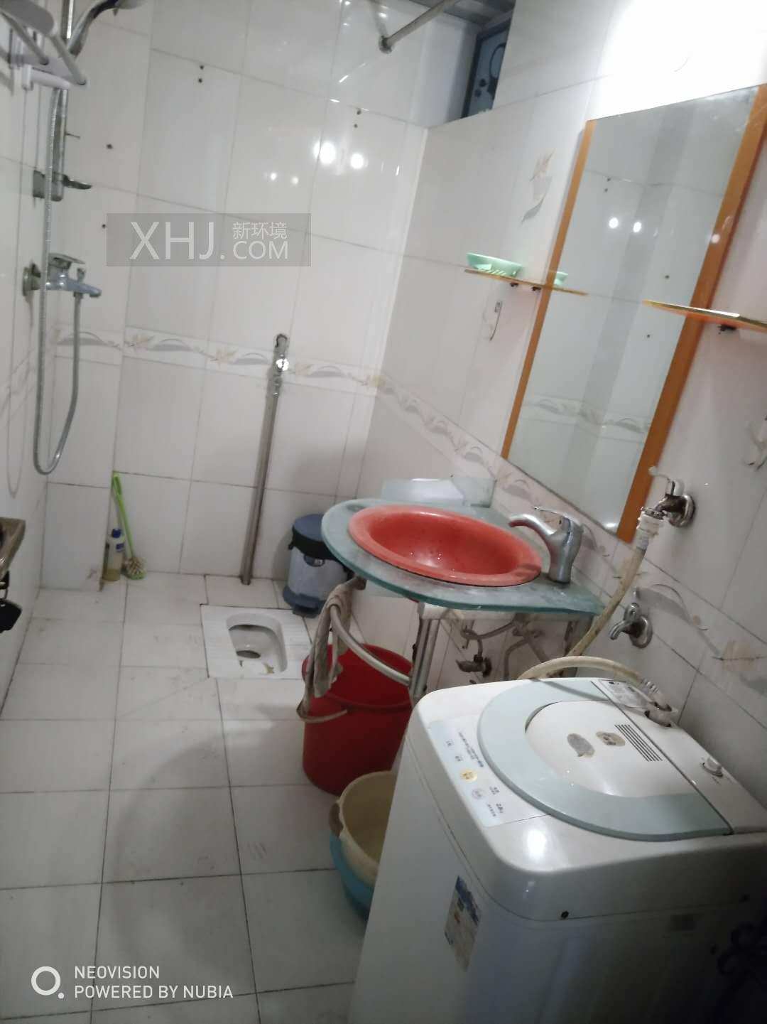 阳光金沙  2室2厅1卫    135.0万客厅