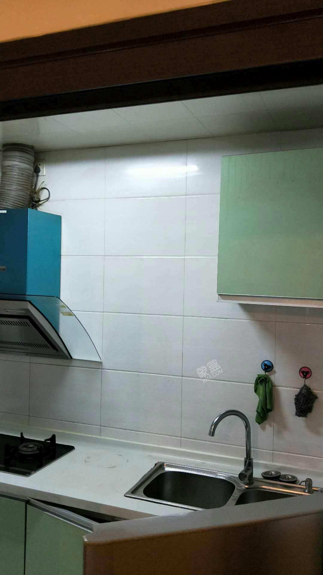 美年广场美岸  3室2厅1卫    3800.0元/月 美年广场美岸  3室2厅1卫    3800.0元/月室内图