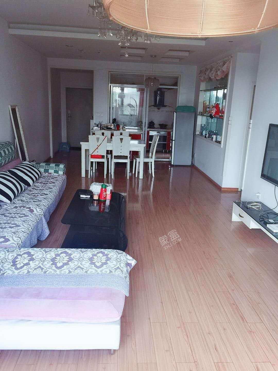 香格里拉  2室1厅1卫    2500.0元/月室内图1