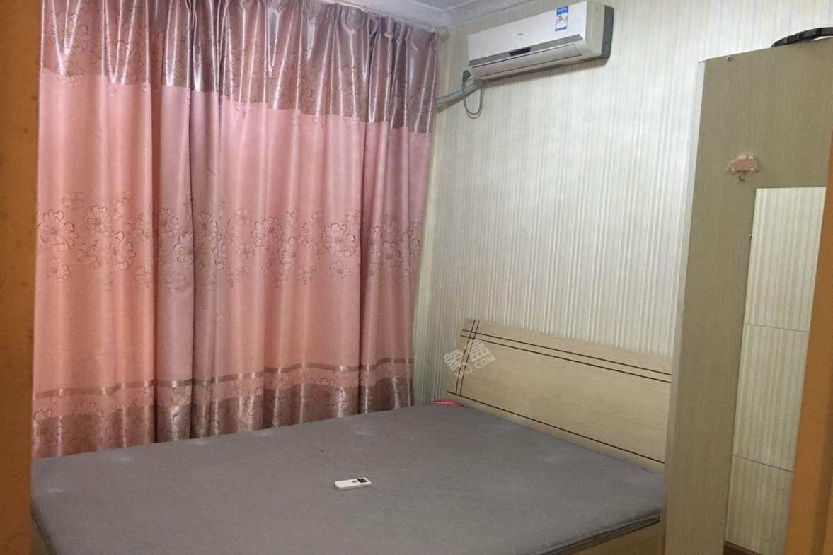 南湖锦苑  1室1厅1卫    1300.0元/月室内图