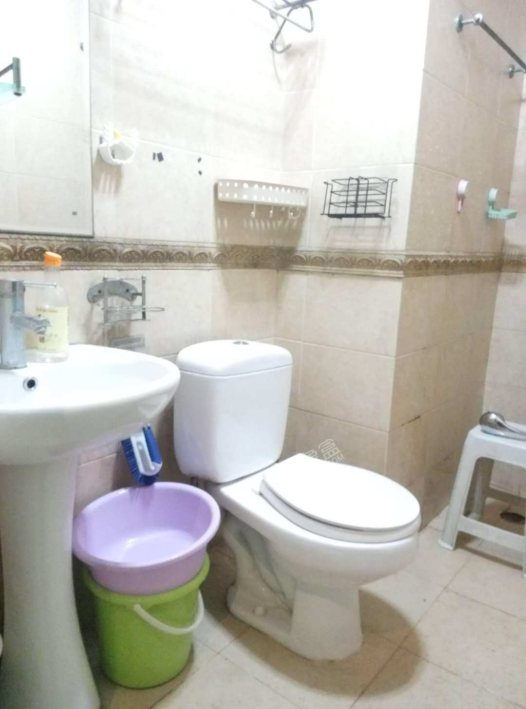 海棠月色  1室0厅1卫    1600.0元/月室内图