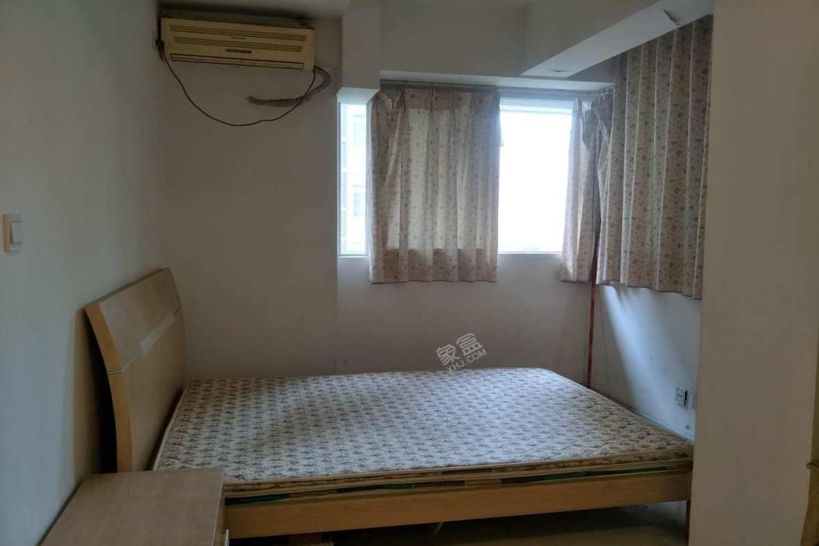 左右小区  2室1厅1卫    1900.0元/月室内图