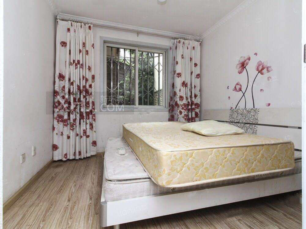 水岸格林 3室1厅1卫 2200.0元/月 水岸格林 3室1厅1卫 2200.0元/月室内图