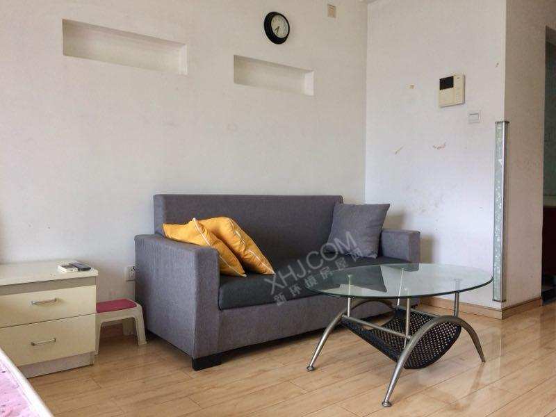 双玺  1室1厅1卫    1400.0元/月室内图