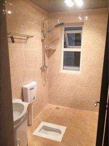 保利香槟光华  3室2厅1卫    2500.0元/月室内图