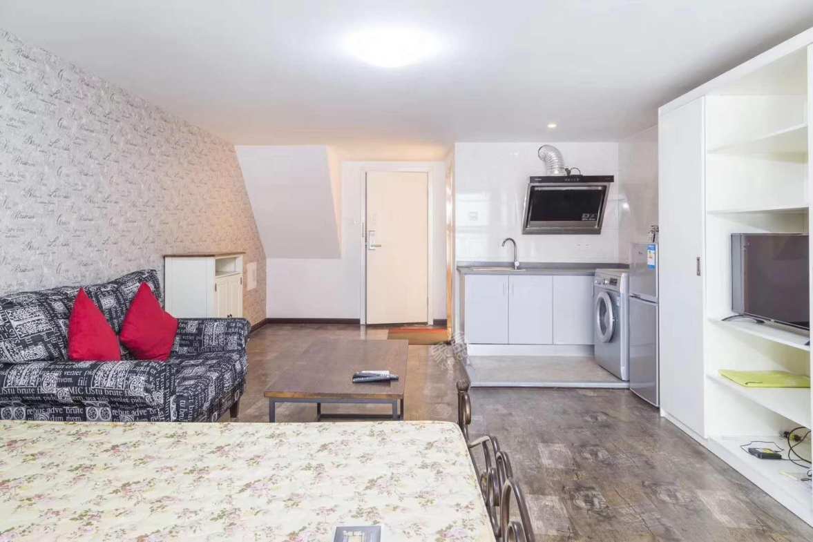 时代晶座  1室1厅1卫    1800.0元/月 时代晶座  1室1厅1卫    1800.0元/月室内图