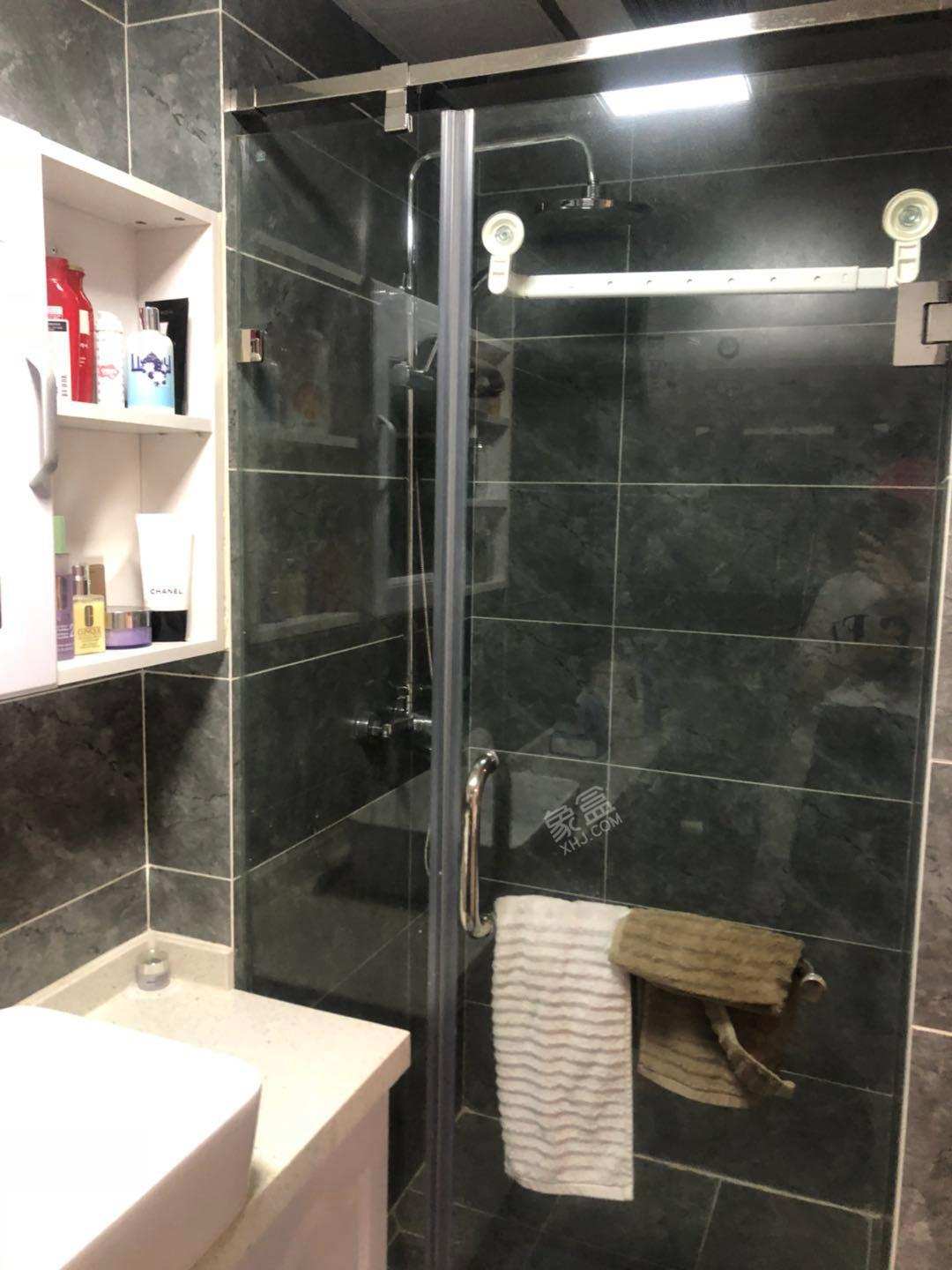 誉峰遇见  1室1厅1卫    2900.0元/月 誉峰遇见  1室1厅1卫    2900.0元/月室内图