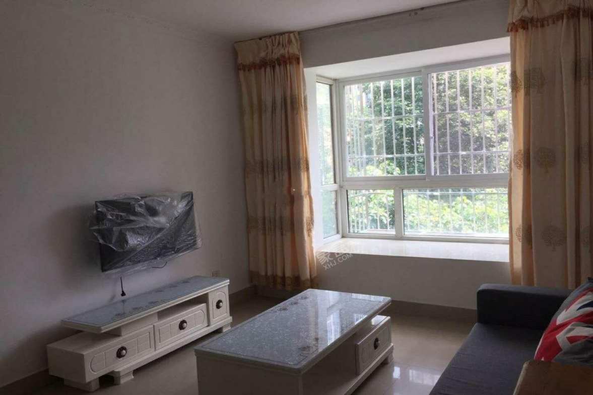 清波小区A区  1室1厅1卫   1600.00元/月 清波小区A区  1室1厅1卫   1600.00元/月室内图