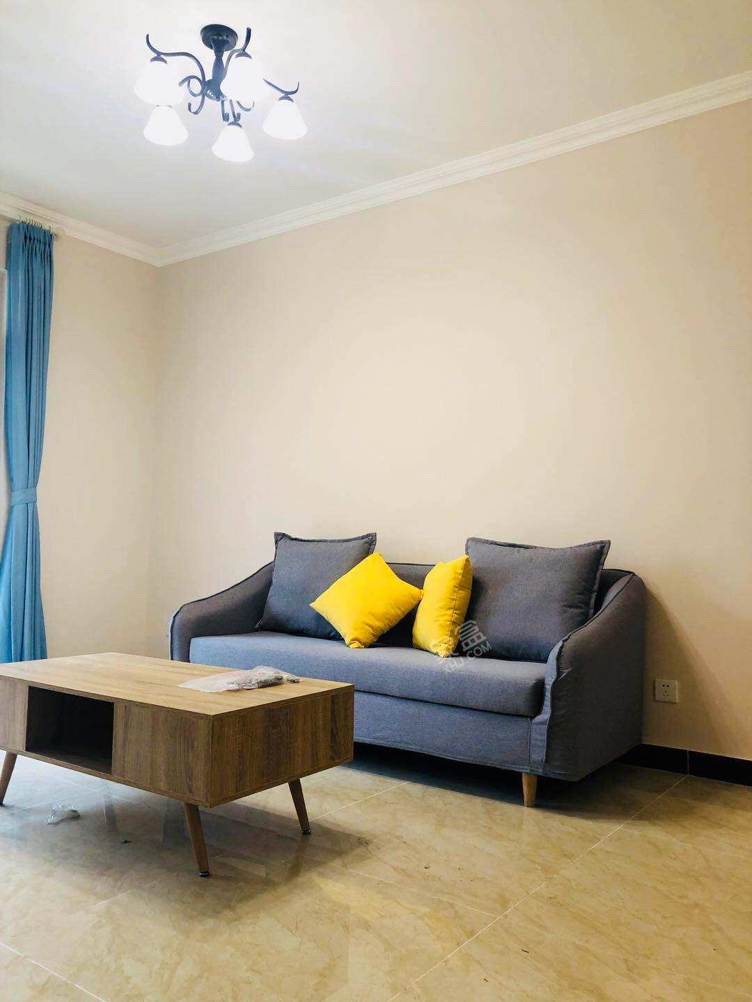 上善清波A  2室1厅1卫    2200.0元/月室内图