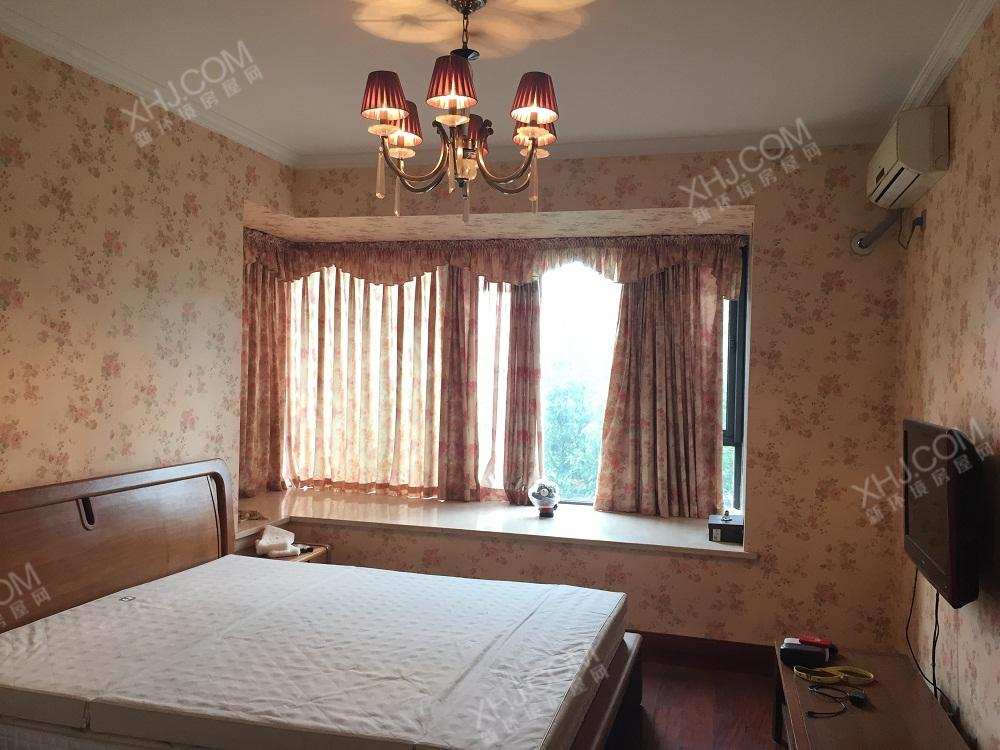 祥域 3室2厅2卫 4000.0元/月 祥域 3室2厅2卫 4000.0元/月室内图