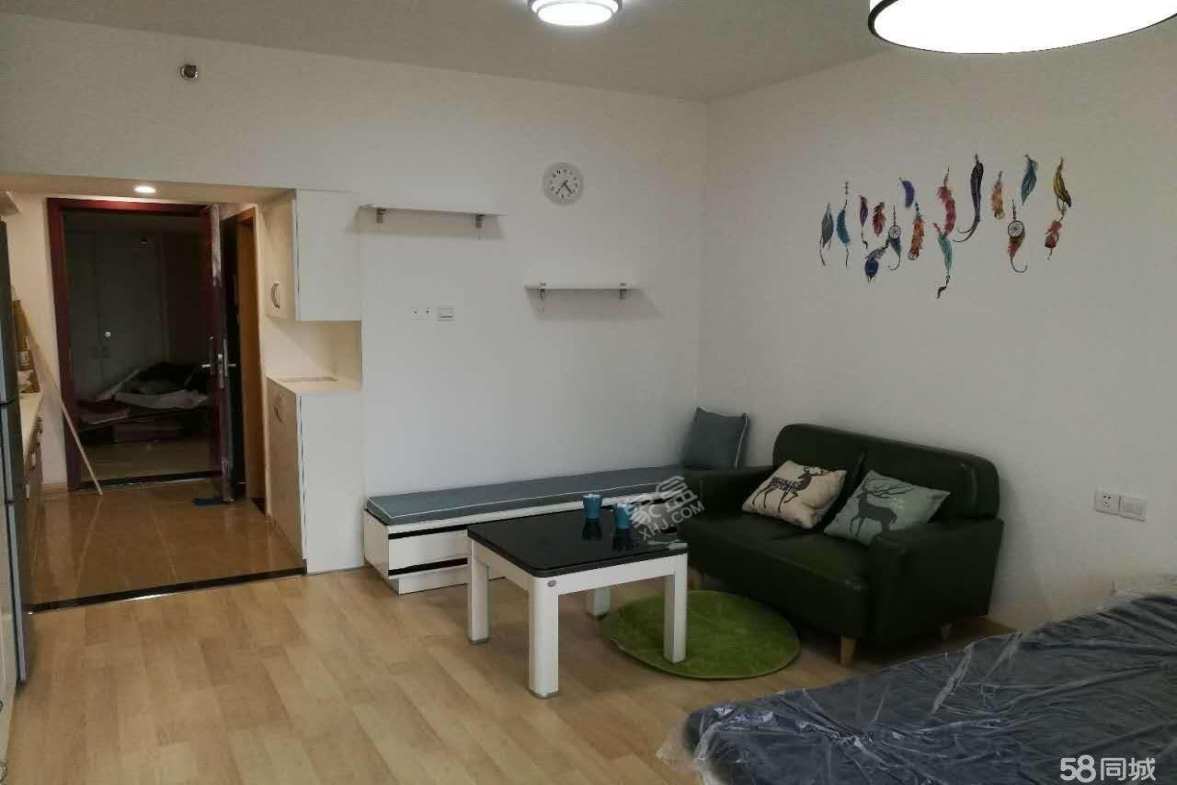 航天城上城  1室1厅1卫    2400.0元/月 航天城上城  1室1厅1卫    2400.0元/月室内图