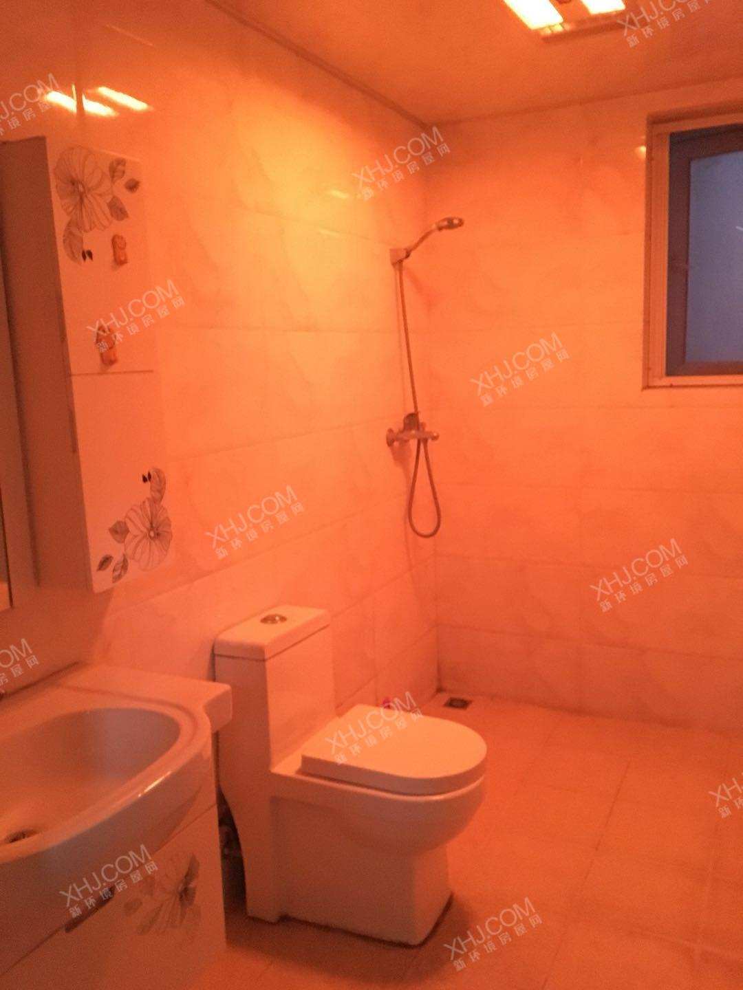 清水路苑  2室1厅1卫    2200.0元/月室内图